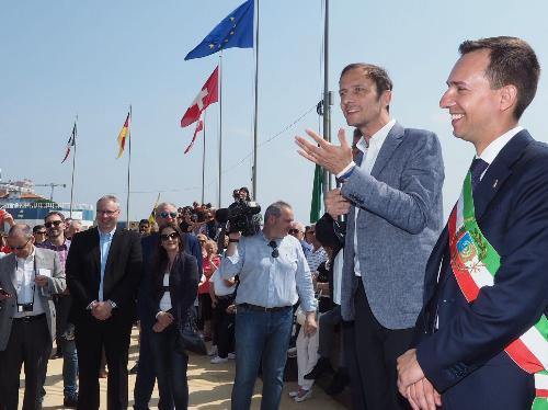 Inaugurazione della stagione balneare di Lignano Sabbiadoro con il governatore del Friuli Venezia Giulia Massimiliano Fedriga qui insieme al sindaco Luca Fanotto
